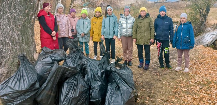 Осенний этап акции «Чистые горы» проходит в Усть-Коксинском районе