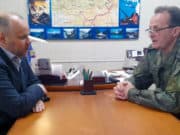 Константин Криворученко передал участникам спецоперации бронированную машину Константин Криворученко передал участникам спецоперации бронированную машину