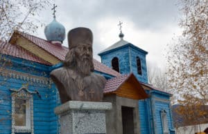 В Онгудае установлен памятник миссионеру и просветителю Михаилу Чевалкову В Онгудае установлен памятник миссионеру и просветителю Михаилу Чевалкову