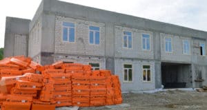 Бывшего руководителя отдела капстроительства признали виновным в халатности