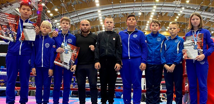 Спортсмены с Алтая стали призерами международных соревнований по кикбоксингу