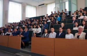 Лицеисты пообщались с прокурором о работе и жизни Лицеисты пообщались с прокурором о работе и жизни
