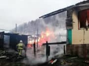В Мухор-Черге сгорел жилой дом, семья осталась без крыши над головой В Мухор-Черге сгорел жилой дом, семья осталась без крыши над головой