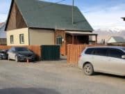 В Кош-Агаче «Тойота» врезалась в припаркованные автомобили В Кош-Агаче водитель Toyota Sprinter врезался в припаркованные автомобили