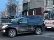 «Пазик» стукнул Land Cruiser в Горно-Алтайске «Пазик» стукнул Land Cruiser в Горно-Алтайске