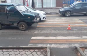 В Горно-Алтайске на пешеходном переходе сбили пенсионерку В Горно-Алтайске на пешеходном переходе сбили пенсионерку