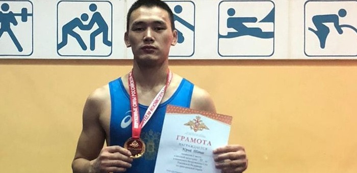 Юрий Тапаа стал чемпионом Вооруженных сил по греко-римской борьбе