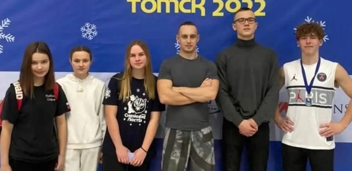 Пловцы из Горно-Алтайска стали призерами соревнований «Снежные ласты»