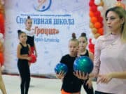 Олимпийская чемпионка Евгения Канаева встретилась со школьниками и гимнастками