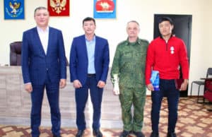 Военнослужащий из Кош-Агачского района награжден медалью «За отвагу» Военнослужащий из Кош-Агачского района награжден медалью «За отвагу»