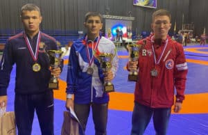 Три спортсмена с Алтая стали чемпионами турнира по борьбе в Омске Три спортсмена с Алтая стали чемпионами турнира по борьбе в Омске