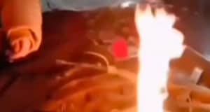 Прокуратура и полиция проверяют видео с «пикником» у Вечного огня