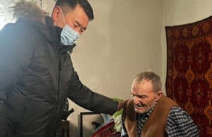Акции с «С Новым годом, ветеран!» и «Единая Россия – детям Героев» проходят на Алтае Акции с «С Новым годом, ветеран!» и «Единая Россия – детям Героев» проходят на Алтае