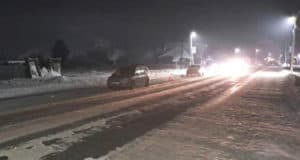 Нетрезвая сельчанка врезалась в припаркованный автомобиль в Турочаке