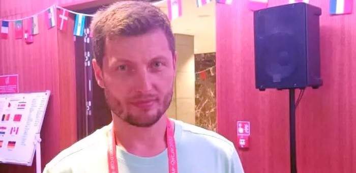 На чемпионате мира по футболу в Катаре работает волонтер с Алтая