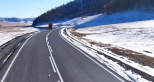 Закончен ремонт 25-километрового участка дороги от Усть-Кана до Кырлыкского перевала