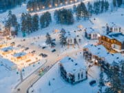 Новогодние каникулы в Манжероке: дискотеки под открытым небом, этномастерская, сказочные ходули и рождественские гуляния Новогодние каникулы в Манжероке: дискотеки под открытым небом, этномастерская, сказочные ходули и рождественские гуляния