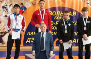 Борцы из Республики Алтай успешно выступили на чемпионате Сибири