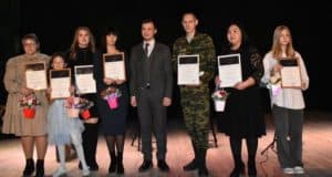 В Республике Алтай наградили волонтеров В Республике Алтай наградили волонтеров