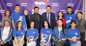 Глава Кош-Агачского района встретился с инициативной молодежью Глава Кош-Агачского района встретился с инициативной молодежью