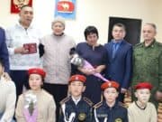 В Кош-Агаче вручили награды семьям погибших военных В Коша-Агаче вручили награды семьям погибших военных
