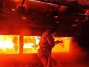 Десятки коров и телят погибли на пожаре в Усть-Канском районе Десятки коров и телят погибли на пожаре в Усть-Канском районе