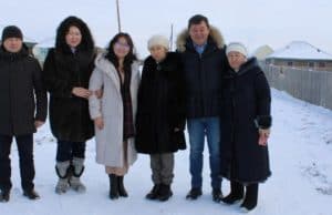 В Кош-Агачском районе поздравили с Новым годом семьи участников спецоперации