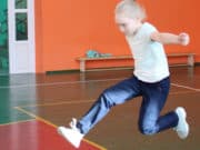Спортзалы и пришкольные спортплощадки в районах отремонтировали благодаря нацпроекту Спортзалы и пришкольные спортплощадки в районах отремонтировали благодаря нацпроекту