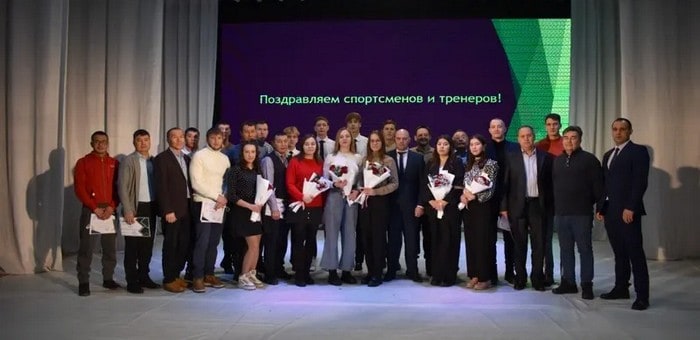 Лучших спортсменов 2022 года наградили в Республике Алтай