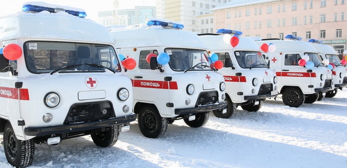 Районные больницы получили новый транспорт