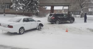 Девушка на Toyota Highlander устроила ДТП возле Аграрного колледжа