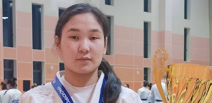 Спортсменка с Алтая завоевала золото на всероссийских соревнованиях по дзюдо