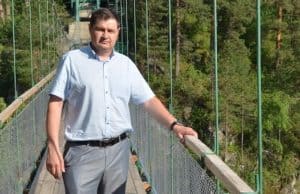 Бывшего руководителя Минприроды оштрафовали за покупку для правительства дорогих машин Бывшего руководителя Минприроды оштрафовали за покупку дорогих машин