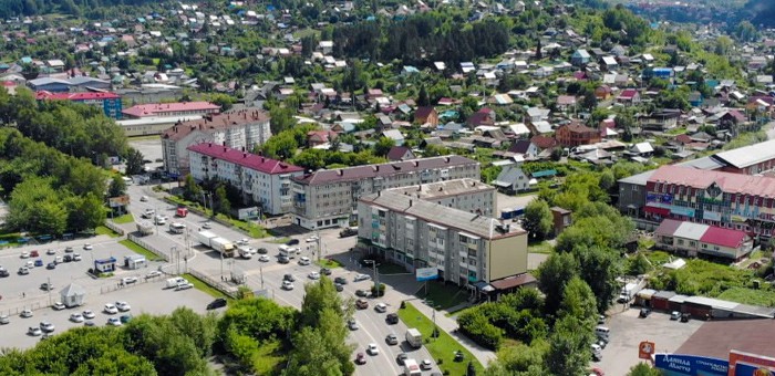 В Горно-Алтайске за год благоустроят пять дворов