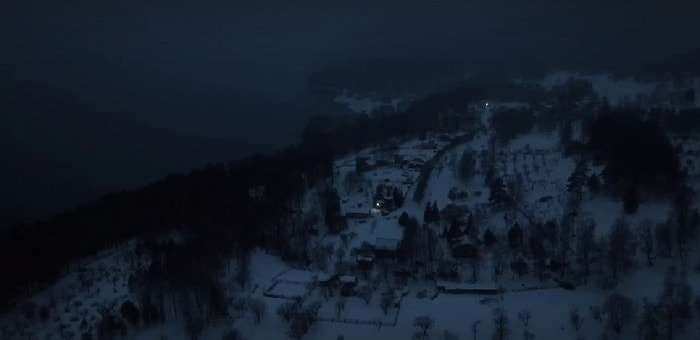 На Телецком озере в ночь перед Рождеством прошел дождь