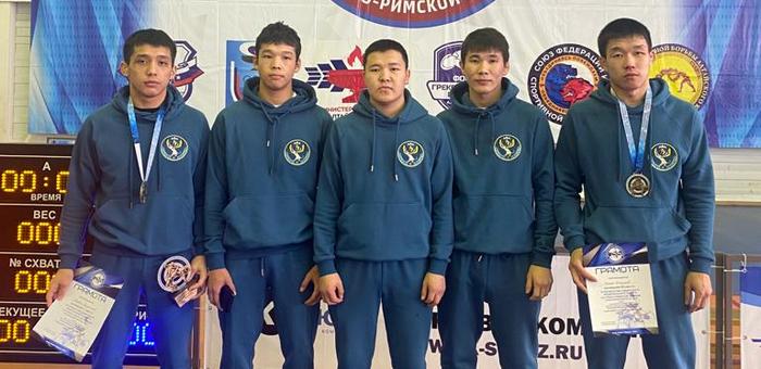 Спортсмены из Республики Алтай прошли отбор на первенство России по греко-римской борьбе