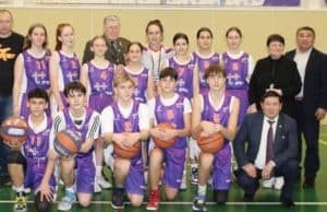 Школьники Горно-Алтайска встретились с легендами спорта