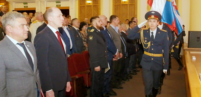 Торжественное собрание в честь Дня защитника Отечества прошло в Горно-Алтайске