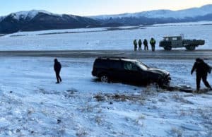 Nissan Pathfinder перевернулся возле Курая, водитель госпитализирована Nissan Pathfinder перевернулся возле Курая, водитель госпитализирована