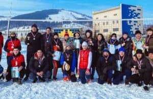 В Горно-Алтайске прошел открытый кубок по волейболу на снегу