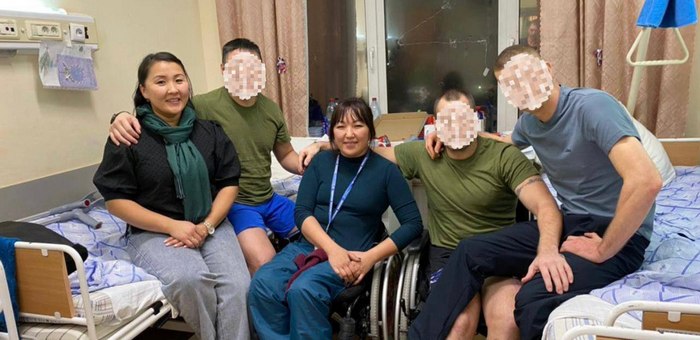 Земляки навестили в подмосковном госпитале военнослужащего из Республики Алтай