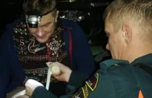 Турист повредил ногу около Каракольских озер, ему потребовалась помощь