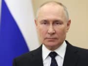 Владимир Путин объявил благодарность социальным работникам Республики Алтай Владимир Путин объявил благодарность социальным работникам Республики Алтай