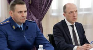 Глава республики и заместитель генпрокурора провели прием граждан Глава республики и заместитель генпрокурора провели прием граждан