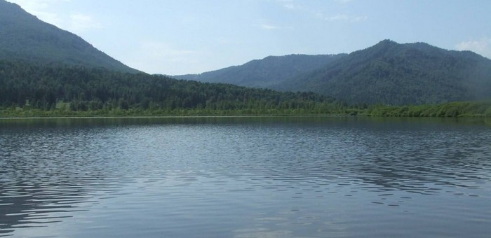 Республика Алтай получит сотни миллионов рублей на очистку Манжерокского озера