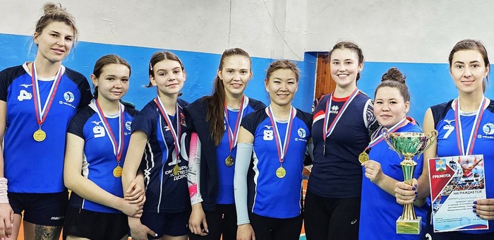 Спортсменки из Горно-Алтайска победили в турнире по волейболу