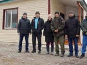 В Усть-Кане сиротам вручили ключи от квартир