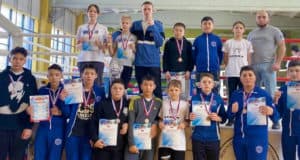 Спортсмены из Горно-Алтайска успешно выступили на турнире по кикбоксингу в Бийске