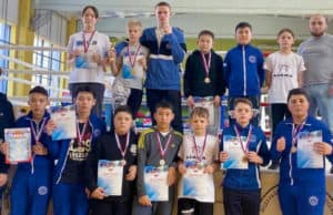 Спортсмены из Горно-Алтайска успешно выступили на турнире по кикбоксингу в Бийске Спортсмены из Горно-Алтайска успешно выступили на турнире по кикбоксингу в Бийске