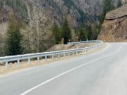 Более 40 километров Улаганского тракта отремонтируют в этом году